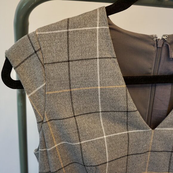 Ann Taylor Grey Checked Sheath Dress Size 2 Petite - Picture 6 of 8